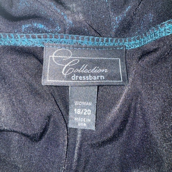 Dressbarn collection stretchy green shimmer with rutching on sides Size 18-20 - Picture 7 of 9